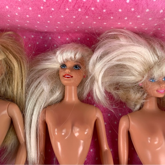 Barbie Collection - Picture 4 of 16